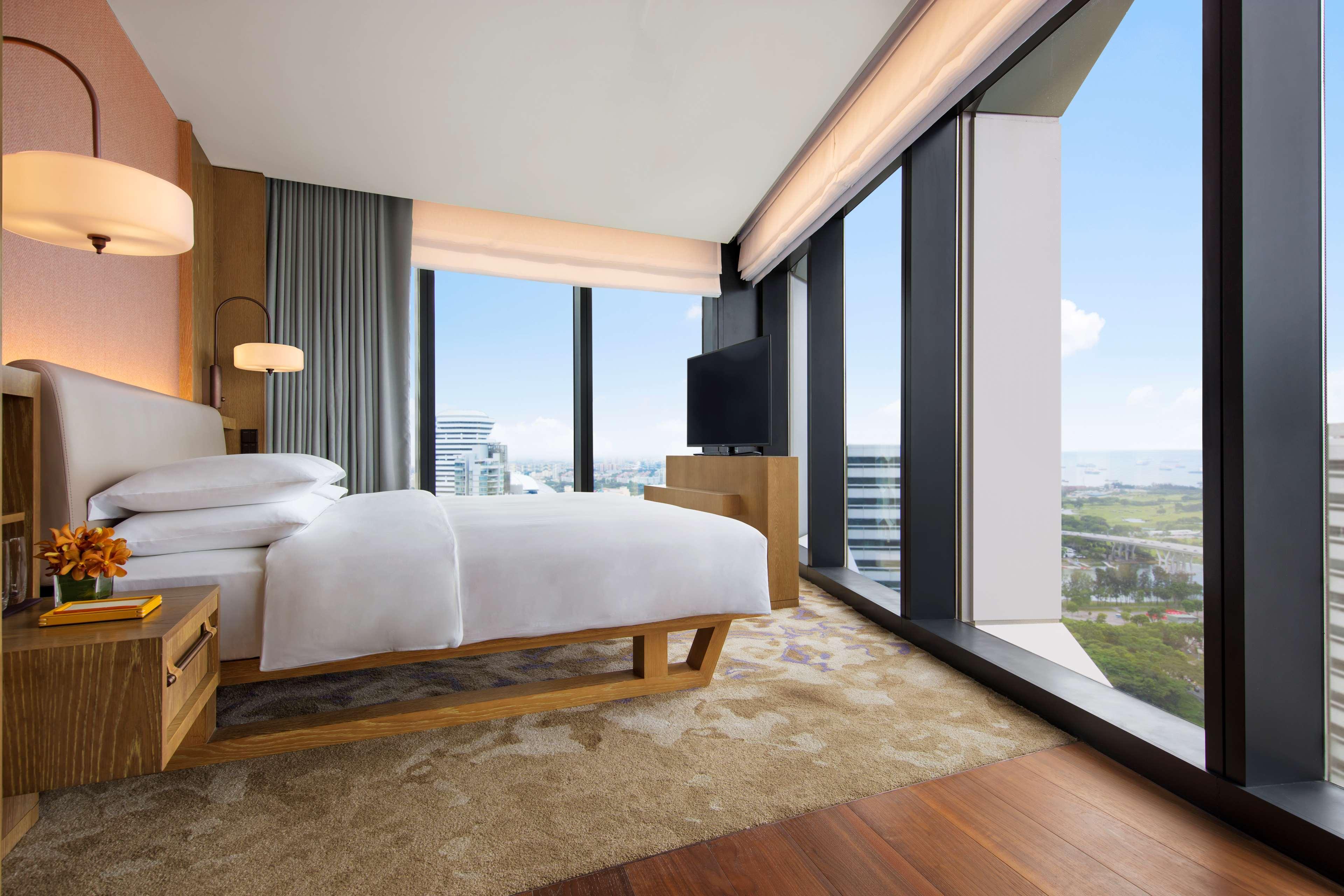 Khách sạn Andaz Singapore, By Hyatt 5*